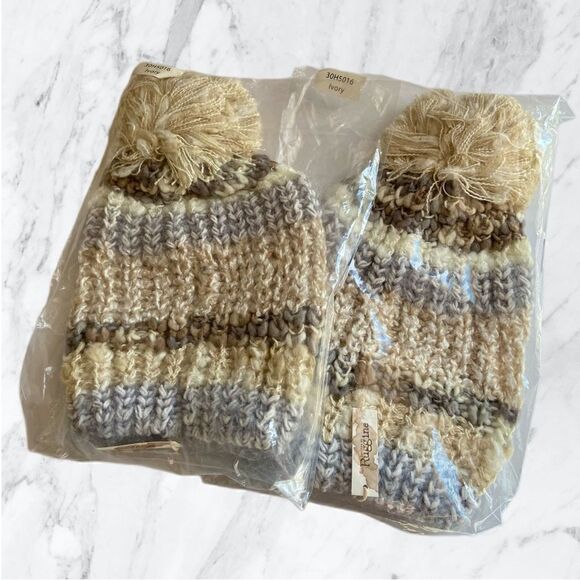 Multi Color Soft Plush Winter Beanie with Pom Pom - Blue, Ivory, Grey and Cream - Picture 4 of 4